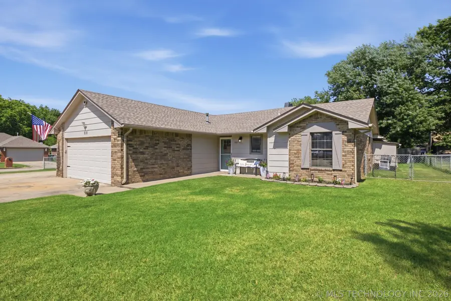 812 Cumberland Drive, Muskogee, OK 74403 - #2