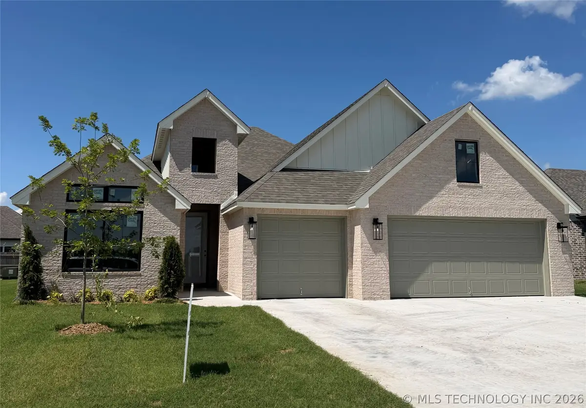 23065 E 107th Street S, Broken Arrow, OK 74014 - #1