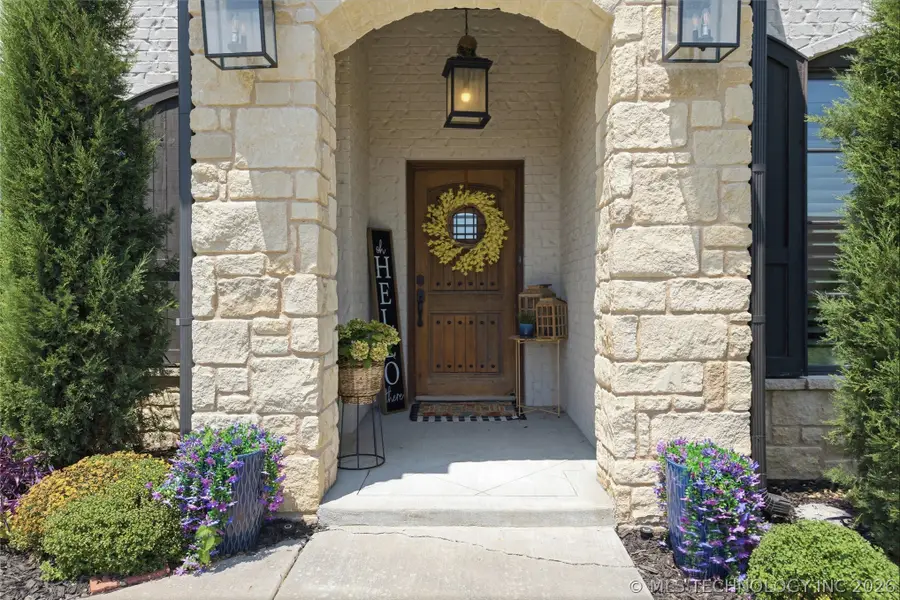 580 Lakeview Circle, Sapulpa, OK 74066 - #3