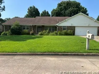 2507 Debby Jane Lane, Muskogee, OK 74403
