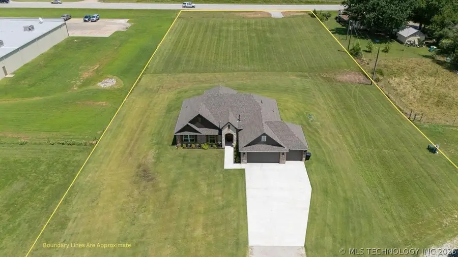 10860 E 450 Road, Claremore, OK 74017 - #2