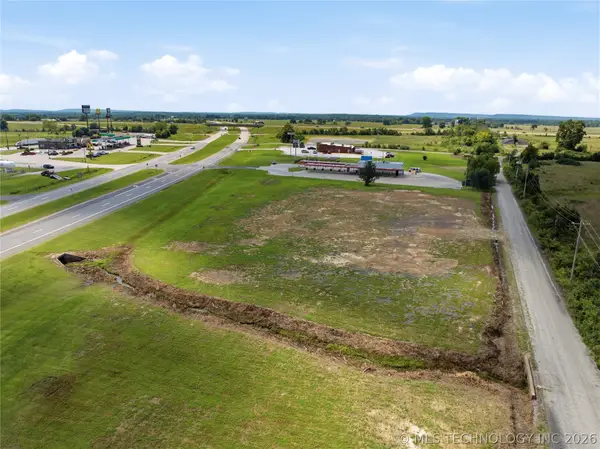 622 S Highway 2, Warner, OK 74469