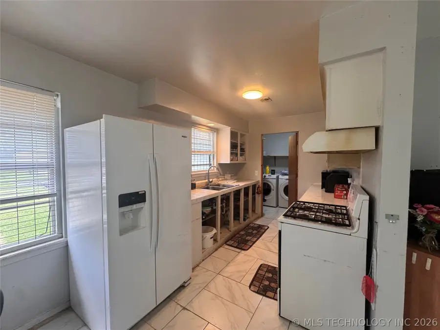 80852 S 4723 Road, Stilwell, OK 74960 - #3
