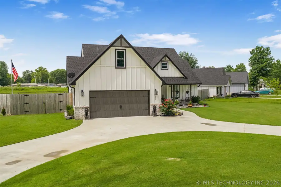330 SE 6th Street, Pryor, OK 74361 - #2