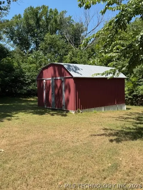 605 N Maytubby Street, Tishomingo, OK 73460 - #3