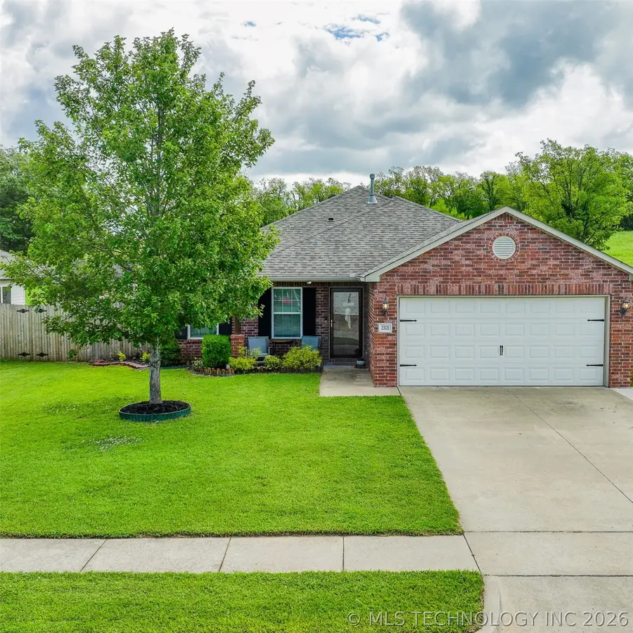 23121 S Bessie Boulevard, Claremore, OK 74019 - #2