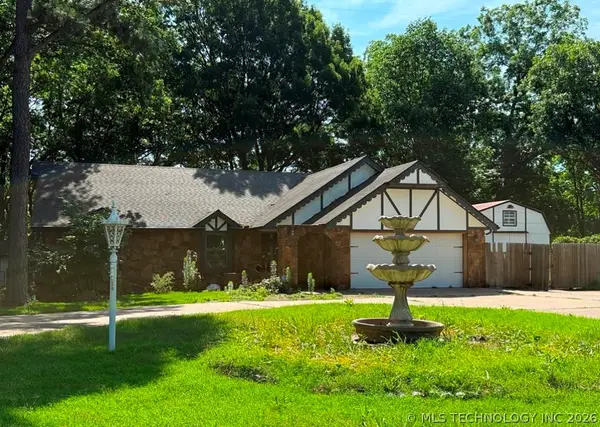 14219 S New Haven Avenue, Bixby, OK 74008
