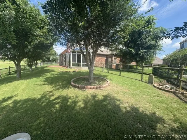 4212 N Oak Avenue, Broken Arrow, OK 74011 - #2