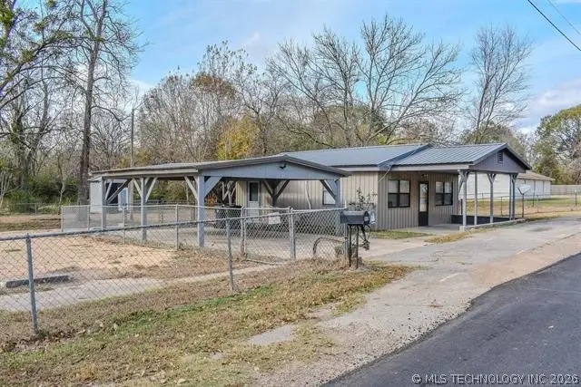 406 SE I Street, Antlers, OK 74523 - #2