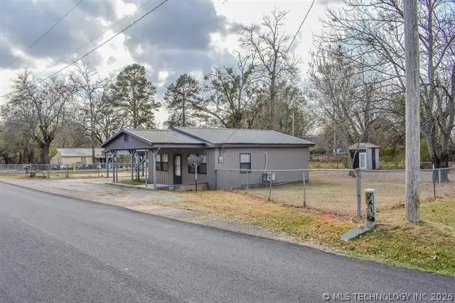 406 SE I Street, Antlers, OK 74523 - #3