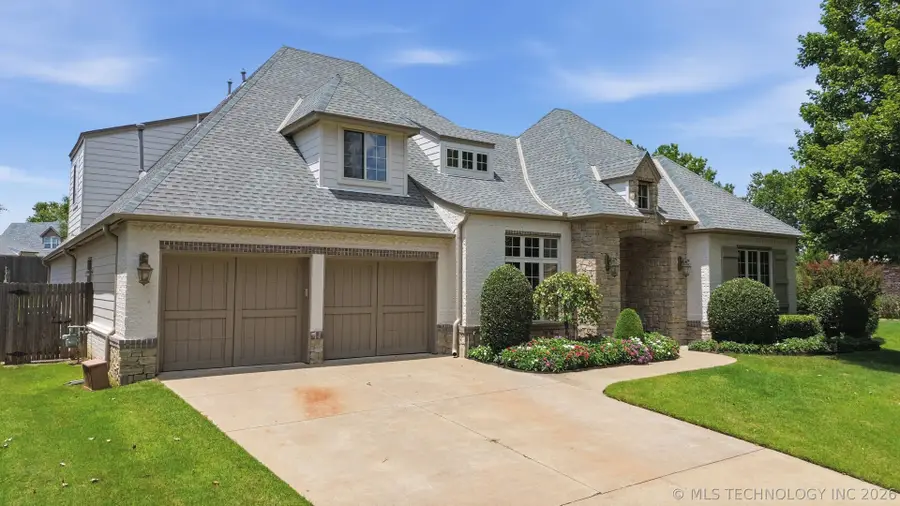 12218 S Ash Avenue S, Jenks, OK 74037 - #3