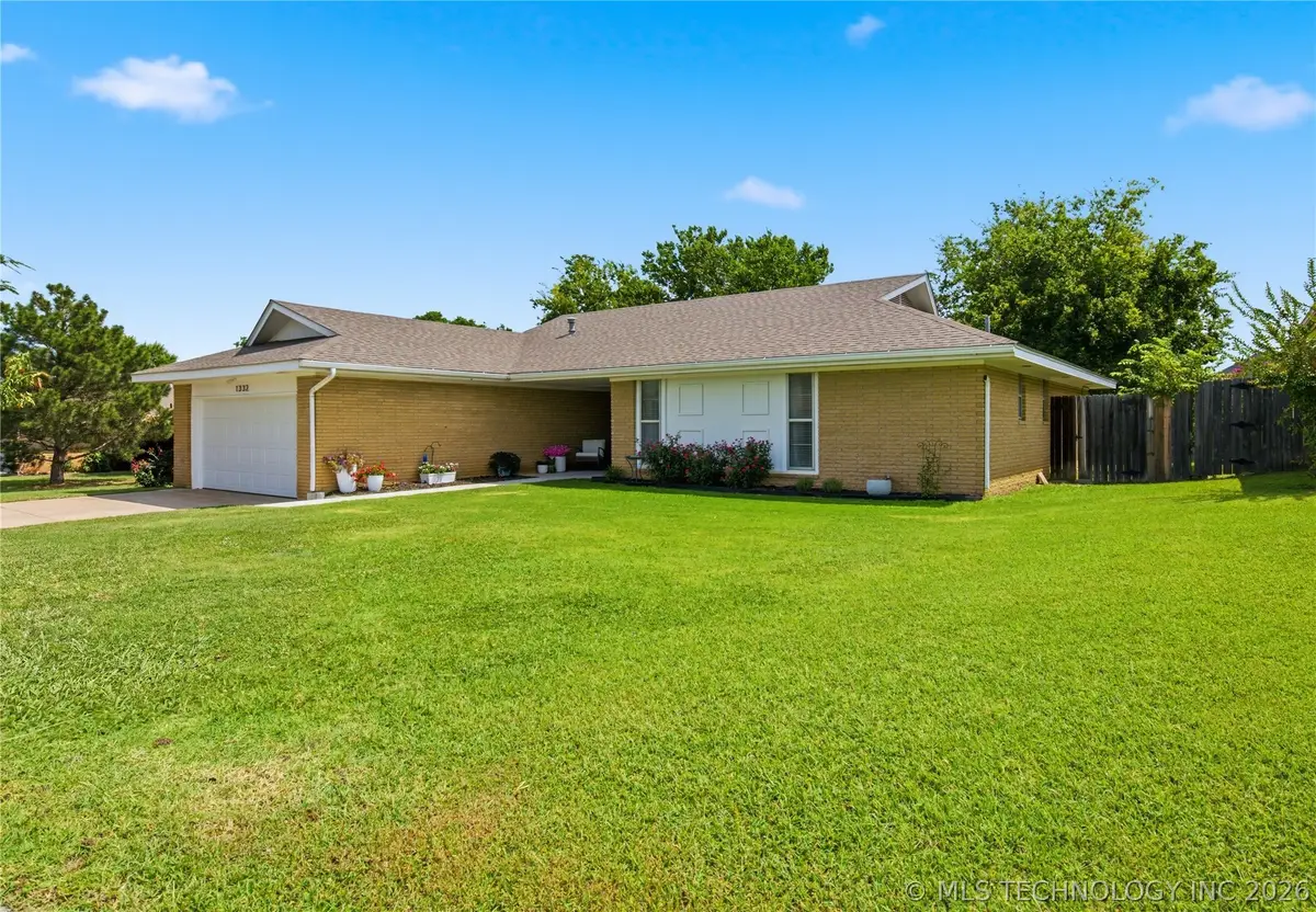 1332 Whispering Hills, Ada, OK 74820 - #1
