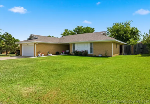 1332 Whispering Hills, Ada, OK 74820