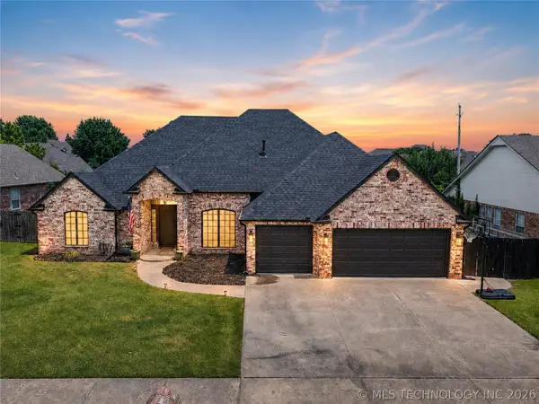 8913 N 137th East Avenue, Owasso, OK 74055