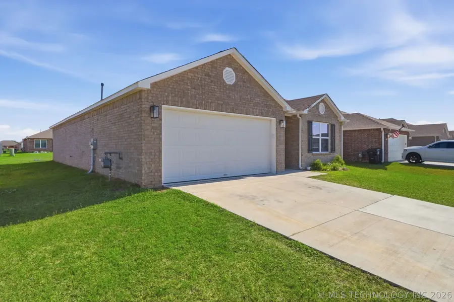 8508 E 162nd Place S, Bixby, OK 74008 - #3