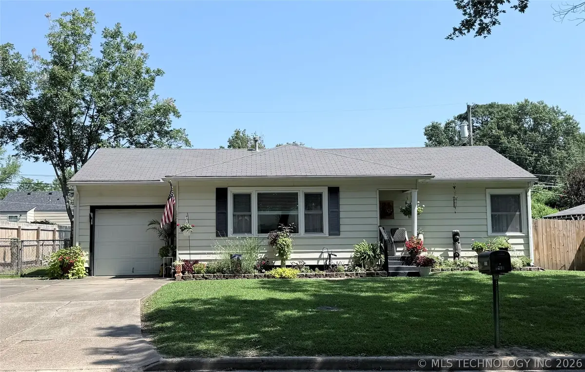 2402 Fredonia Street, Muskogee, OK 74403 - #1