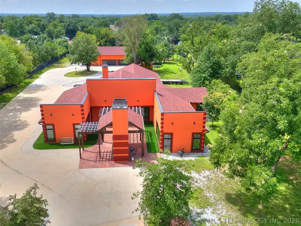 18410 E Admiral Place, Catoosa, OK 74015