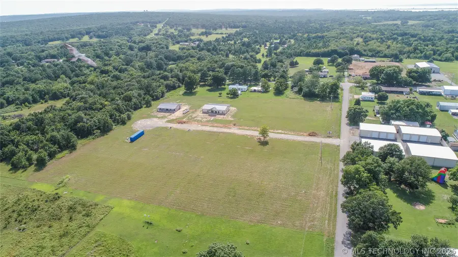 2 Reagan Drive, Eufaula, OK 74432 - #2