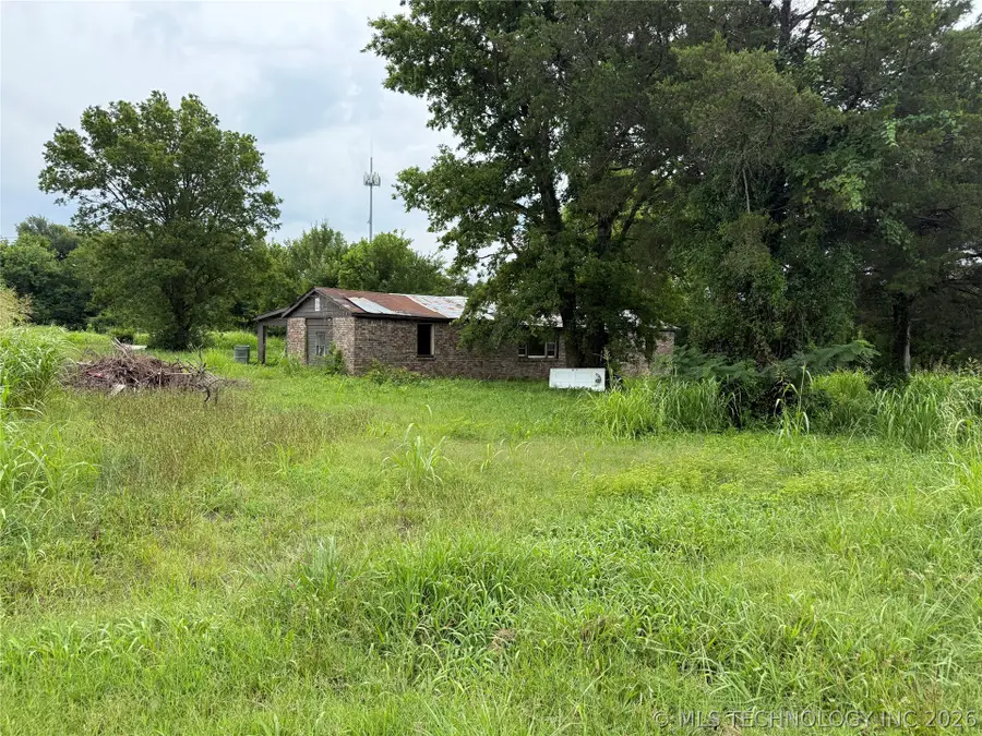 907 W Corporation Street, Henryetta, OK 74437 - #3