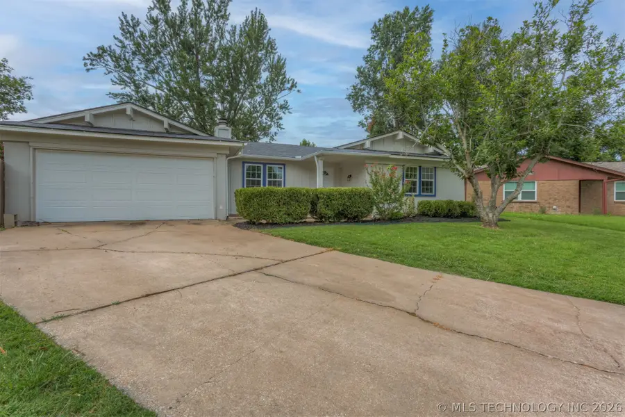 4329 S Date Avenue, Broken Arrow, OK 74011 - #2