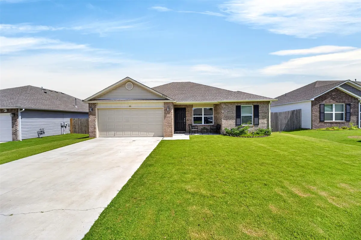 23619 E 115th Street S, Broken Arrow, OK 74014 - #1