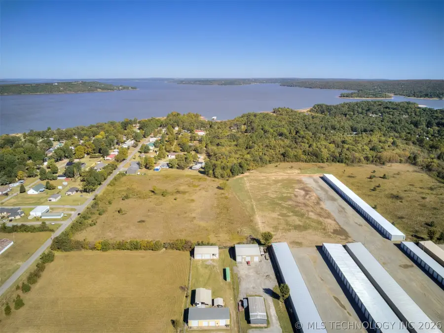 4 Hamilton Road, Eufaula, OK 74432 - #3