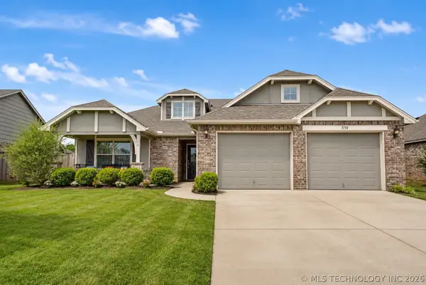 3734 E 144th Street S, Bixby, OK 74008