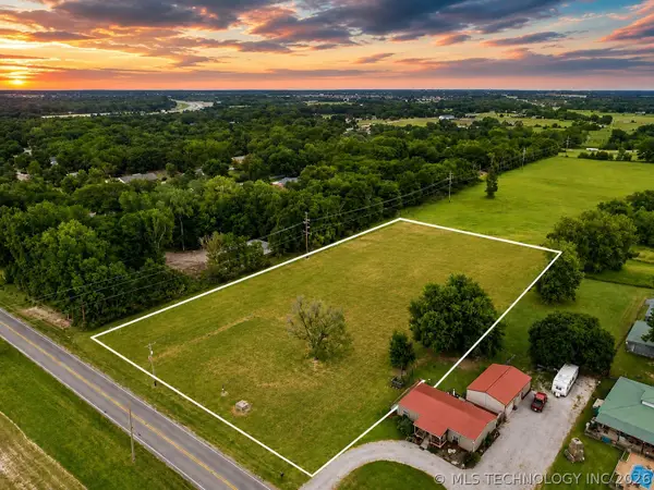 13 S 193rd East Avenue, Broken Arrow, OK 74014