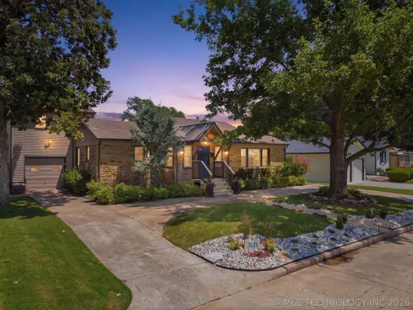 3121 S Boston Court, Tulsa, OK 74105