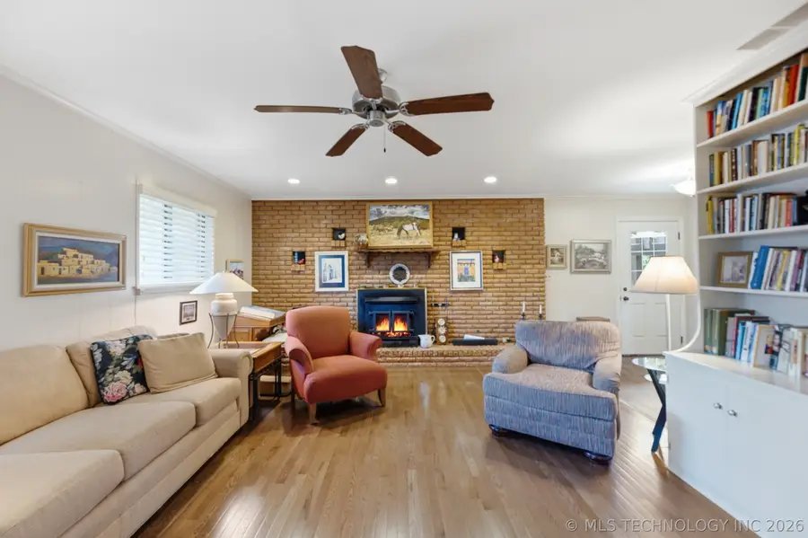 5174 E 29th Street, Tulsa, OK 74114 - #3