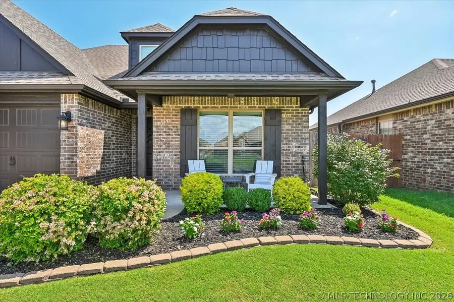 3301 S 208th East Avenue, Broken Arrow, OK 74014 - #3