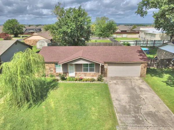 3124 S 210th East Avenue, Broken Arrow, OK 74014