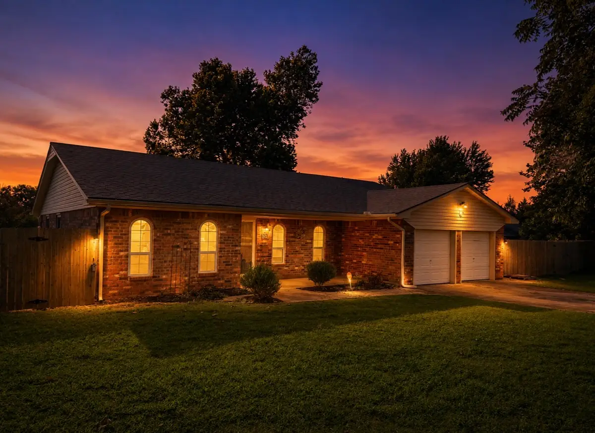 55 Meadow E, Choctaw, OK 73020 - #1