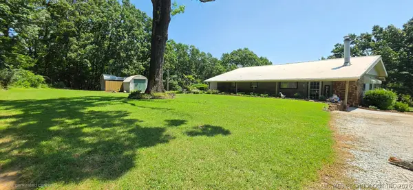 405 Woodward Circle, Gore, OK 74435