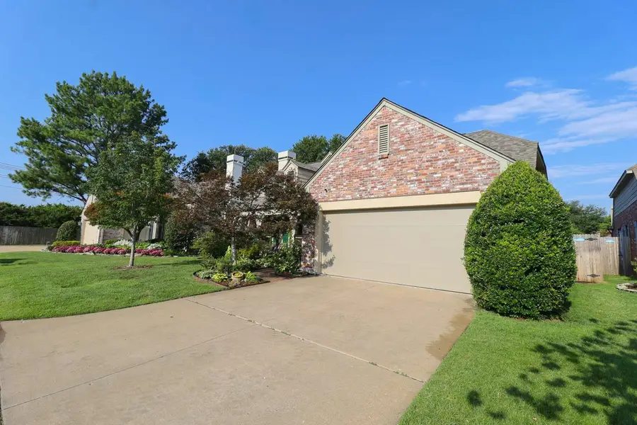 9526 S College Avenue, Tulsa, OK 74137 - #2