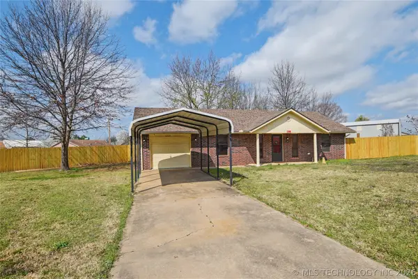 1208 SW 14th Court, Wagoner, OK 74467