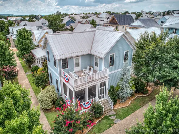 39 Center Lane, Carlton Landing, OK 74432
