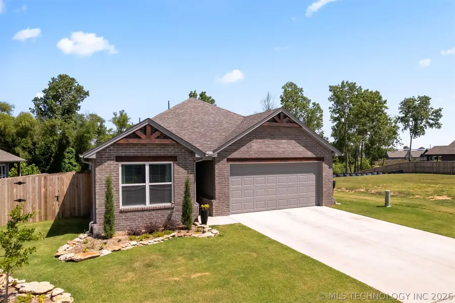 11403 E 94th Street, Owasso, OK 74055 - #2