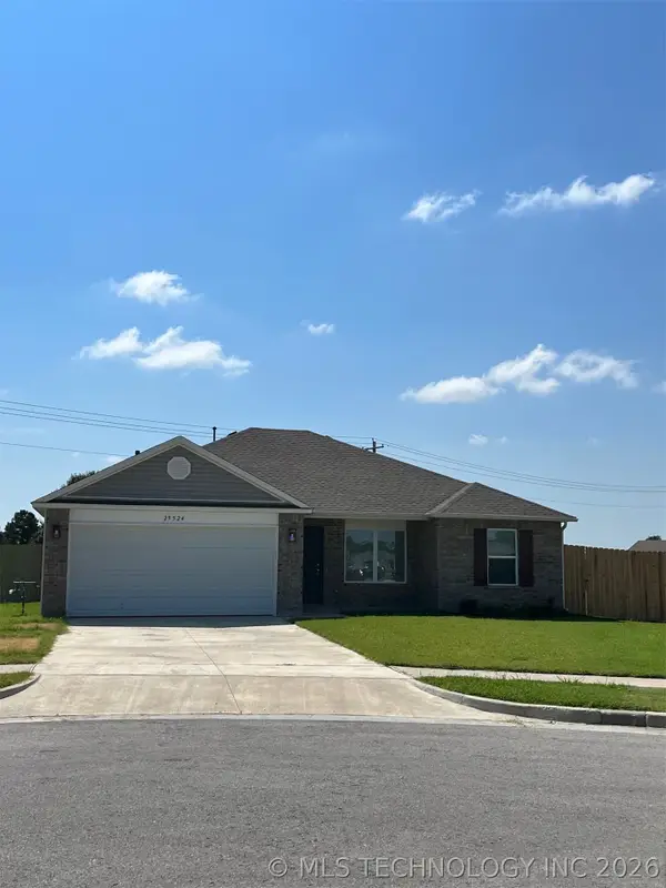 29524 E 78th Place S, Broken Arrow, OK 74014