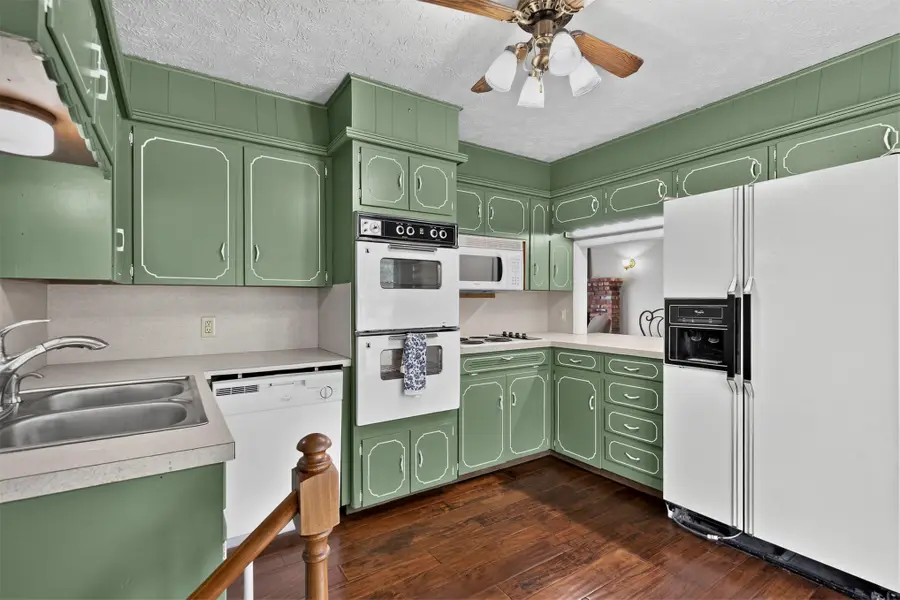 723 Valentine Lane, Claremore, OK 74017 - #3