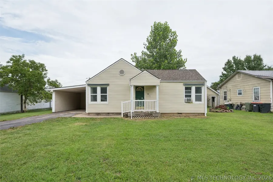 611 W 6th Street, Chelsea, OK 74016 - #2