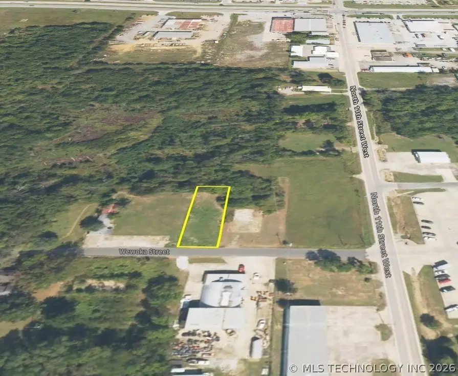 1139 Wewoka Street, Muskogee, OK 74401 - #3