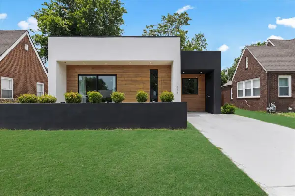 1620 Boston Avenue, Tulsa, OK 74106