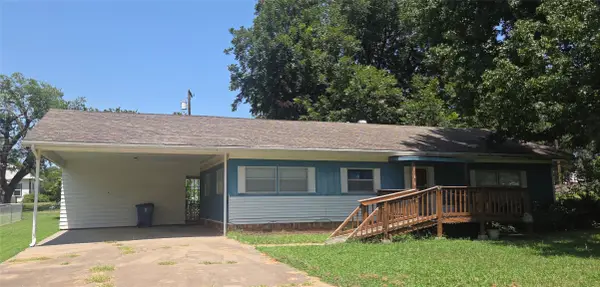 1310 E Cherry, Cushing, OK 74023