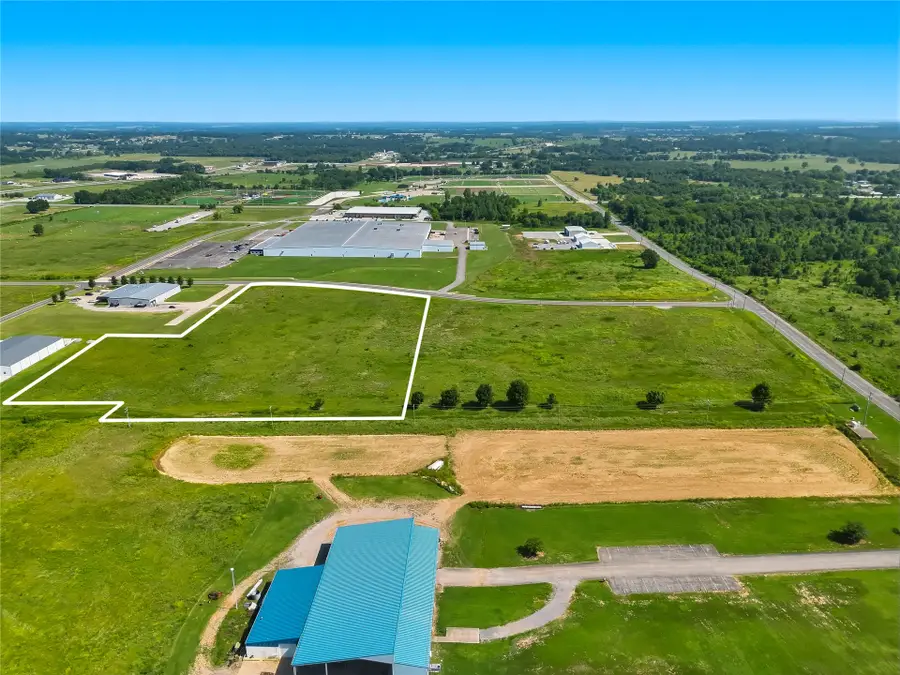 1100 Airport Parkway, Tahlequah, OK 74464 - #3