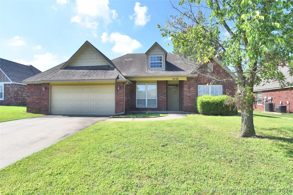 9708 E 111th Street, Owasso, OK 74055 - #1