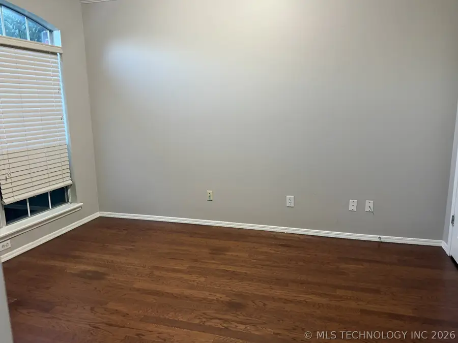 10401 E 115th Place S, Bixby, OK 74008 - #2