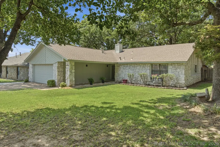 503 W 33rd Street, Sand Springs, OK 74063 - #3