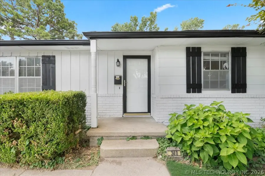 340 SE 15th Street, Pryor, OK 74361 - #2