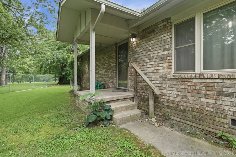 23212 W Coyote Trail, Sand Springs, OK 74063 - #3
